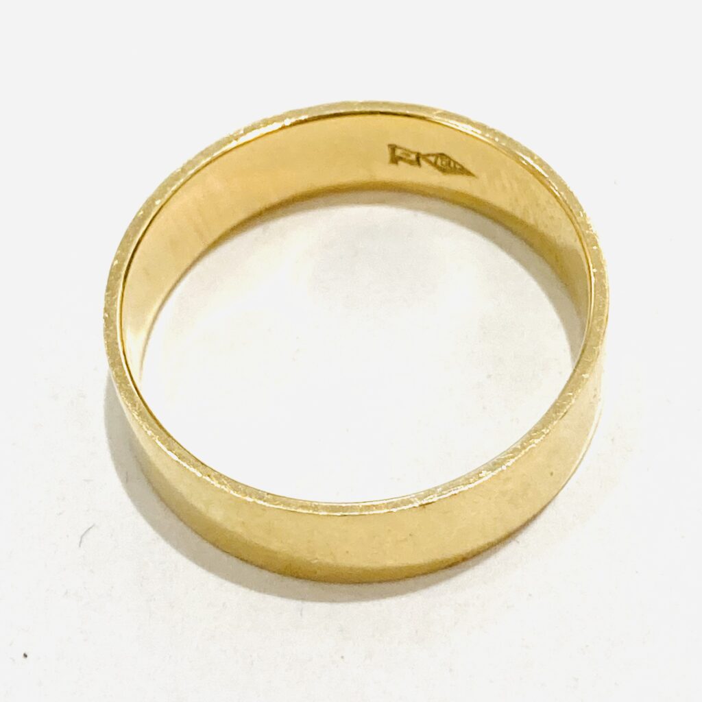 ジュエリーによって表記が違う！K18と750の刻印の違い【大阪で金買取  